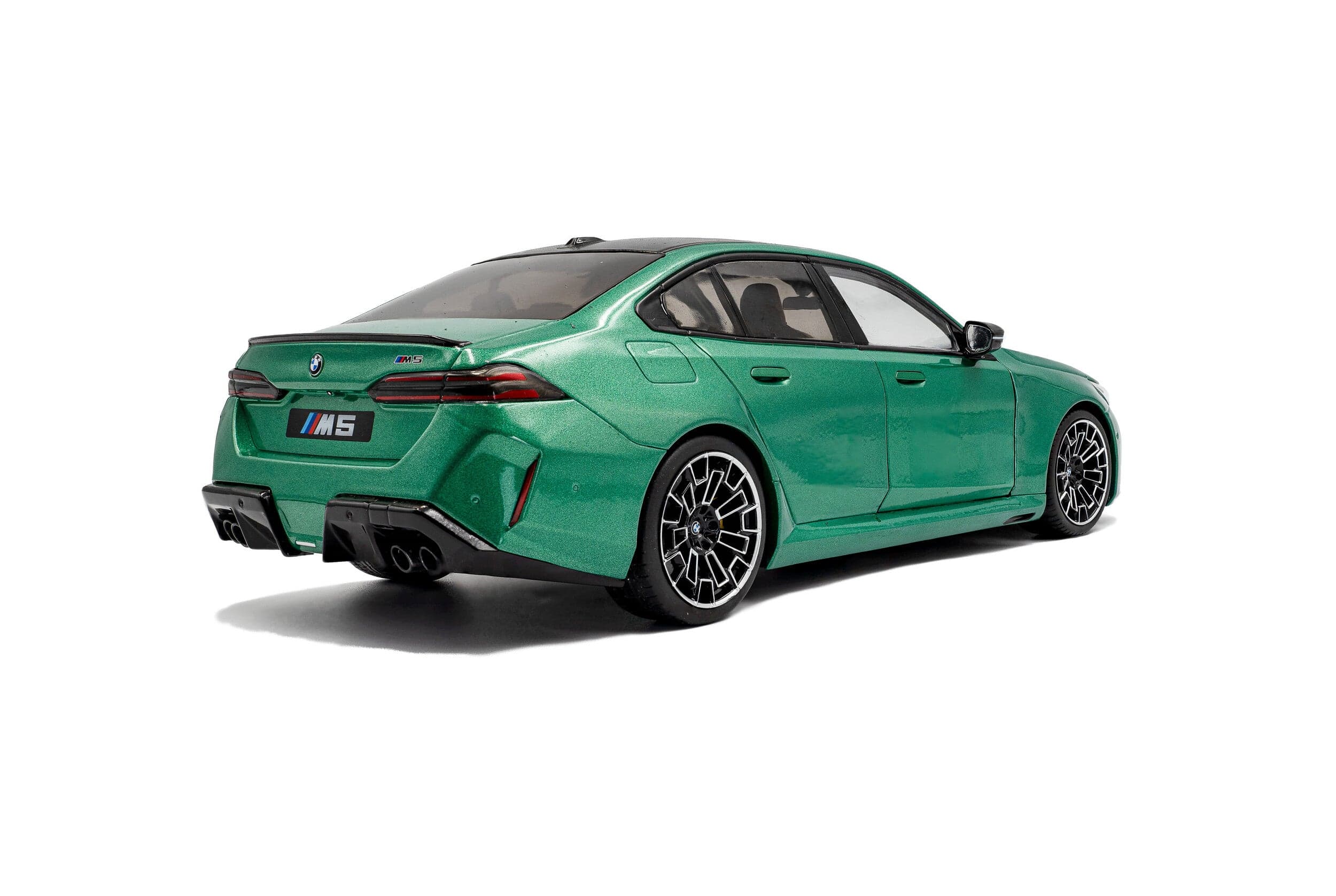 Macheta auto BMW M5  M Isle of Man Green Metallic  2025  1:18 Solido - 2