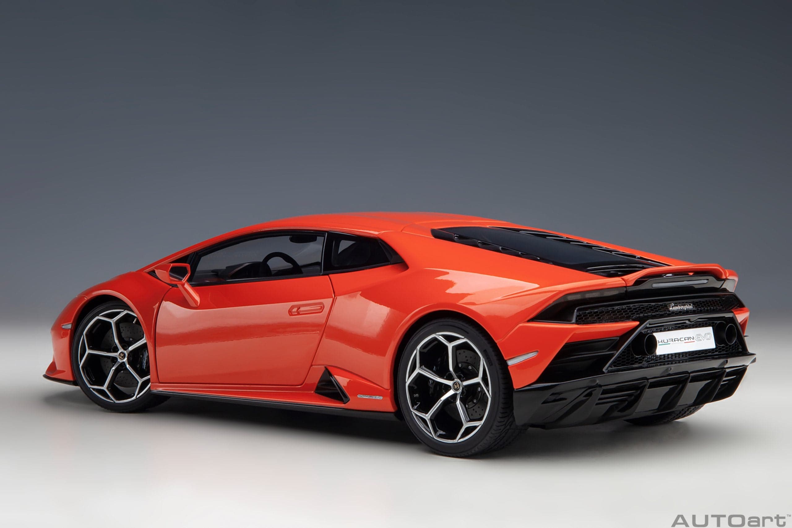 Macheta auto Lamborghini Huracan EVO (2019) 1:18 AutoArt - 2