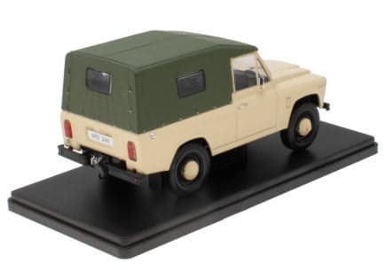 Macheta auto ARO 240 (1978) 1:24 Hachette - 2