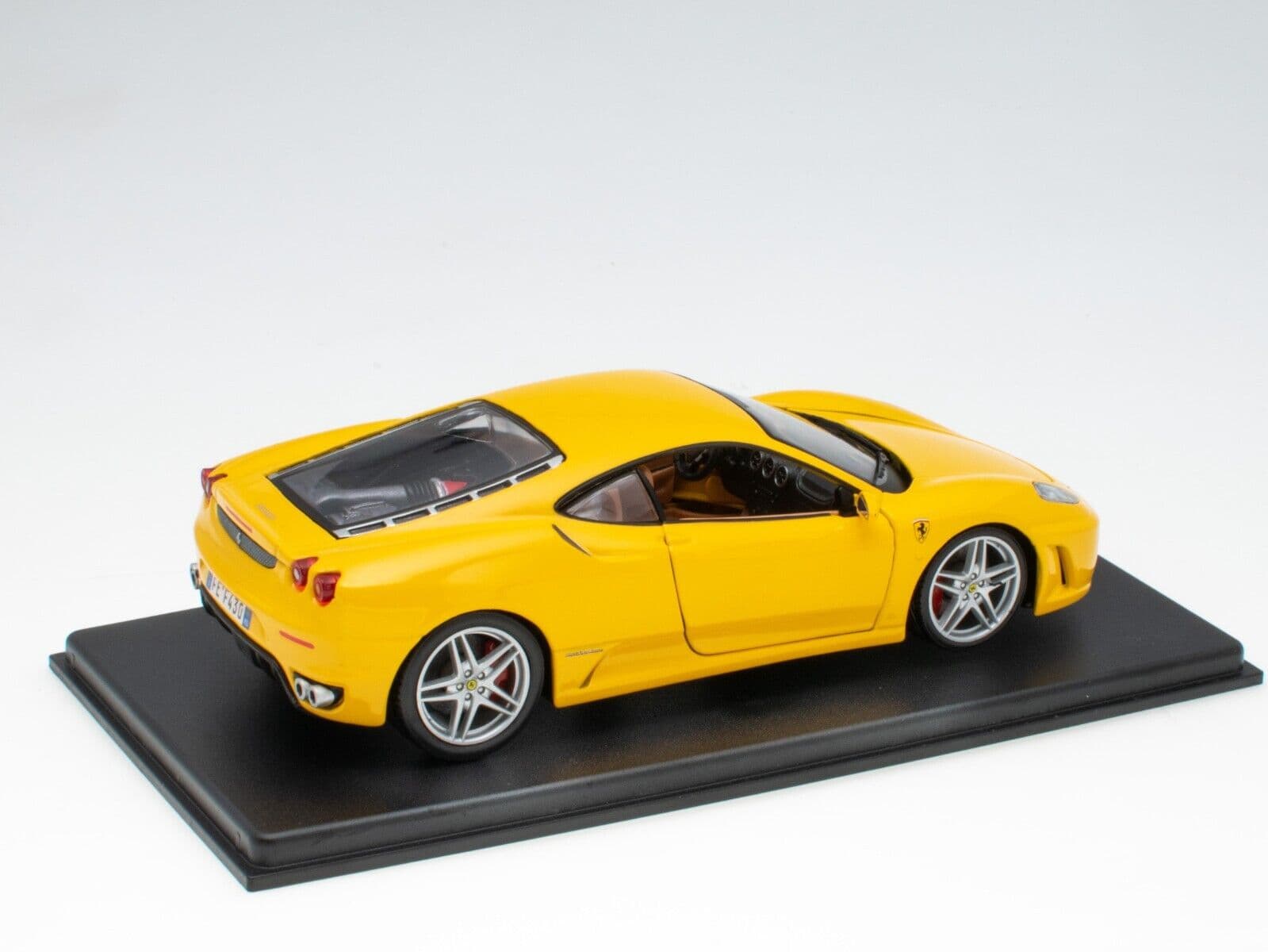 Macheta auto Ferrari F430 2004 1:24 Hachette - 2