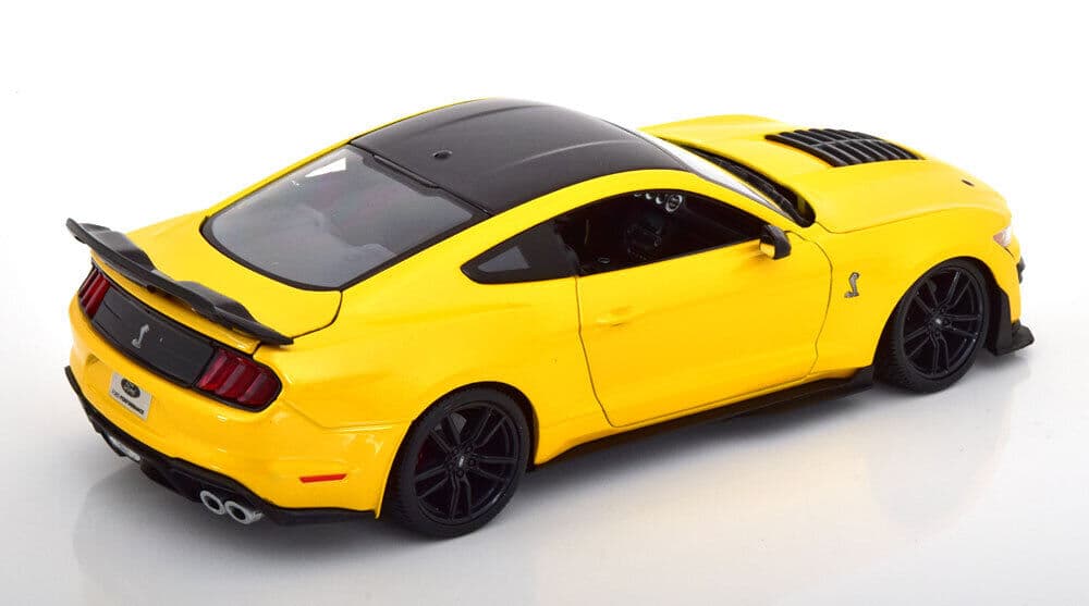 Macheta auto Ford Mustang Shelby GT500 (2020) 1:18 Maisto - 2