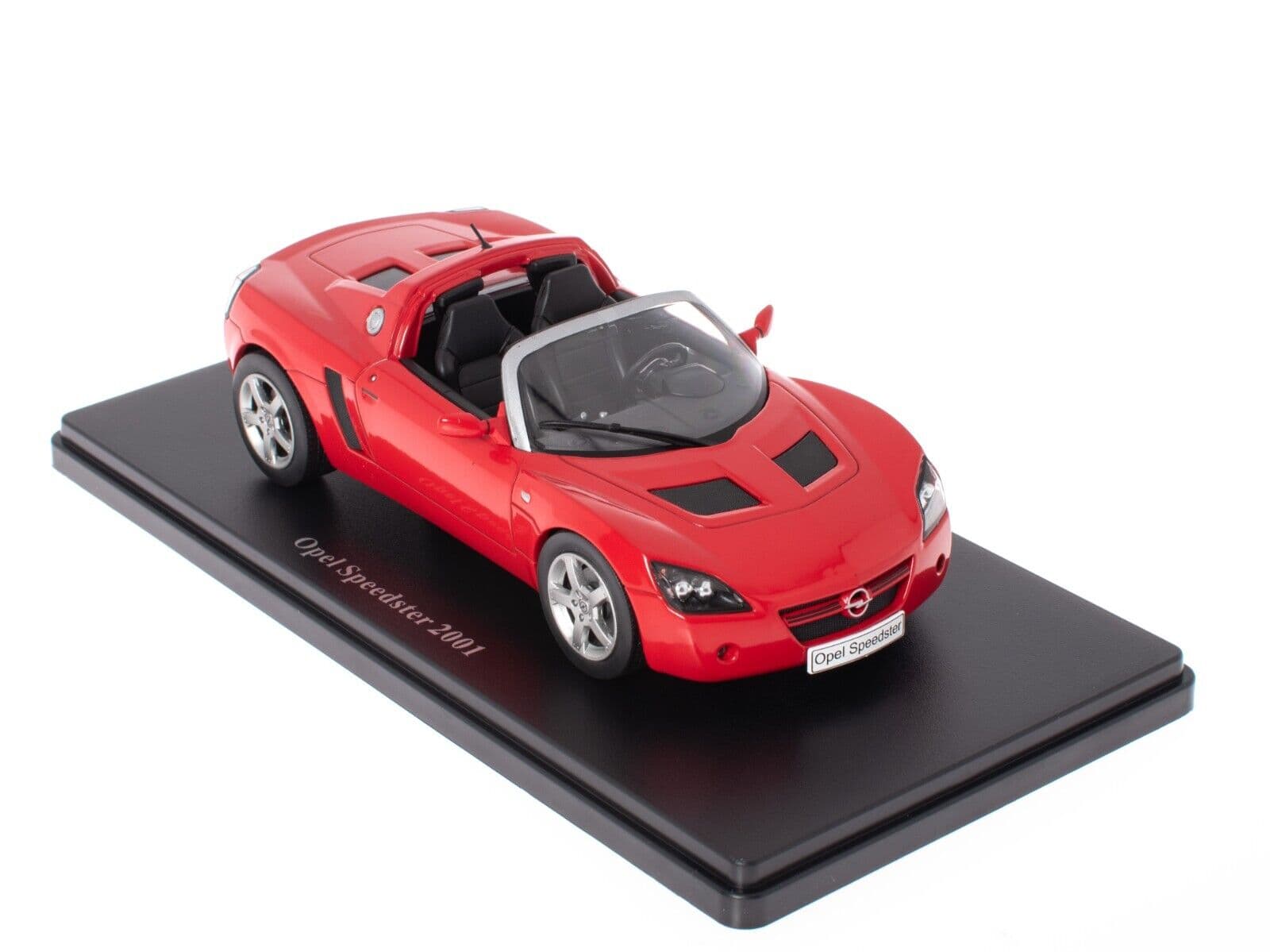 Macheta auto Opel Speedster 2001 1:24 Hachette