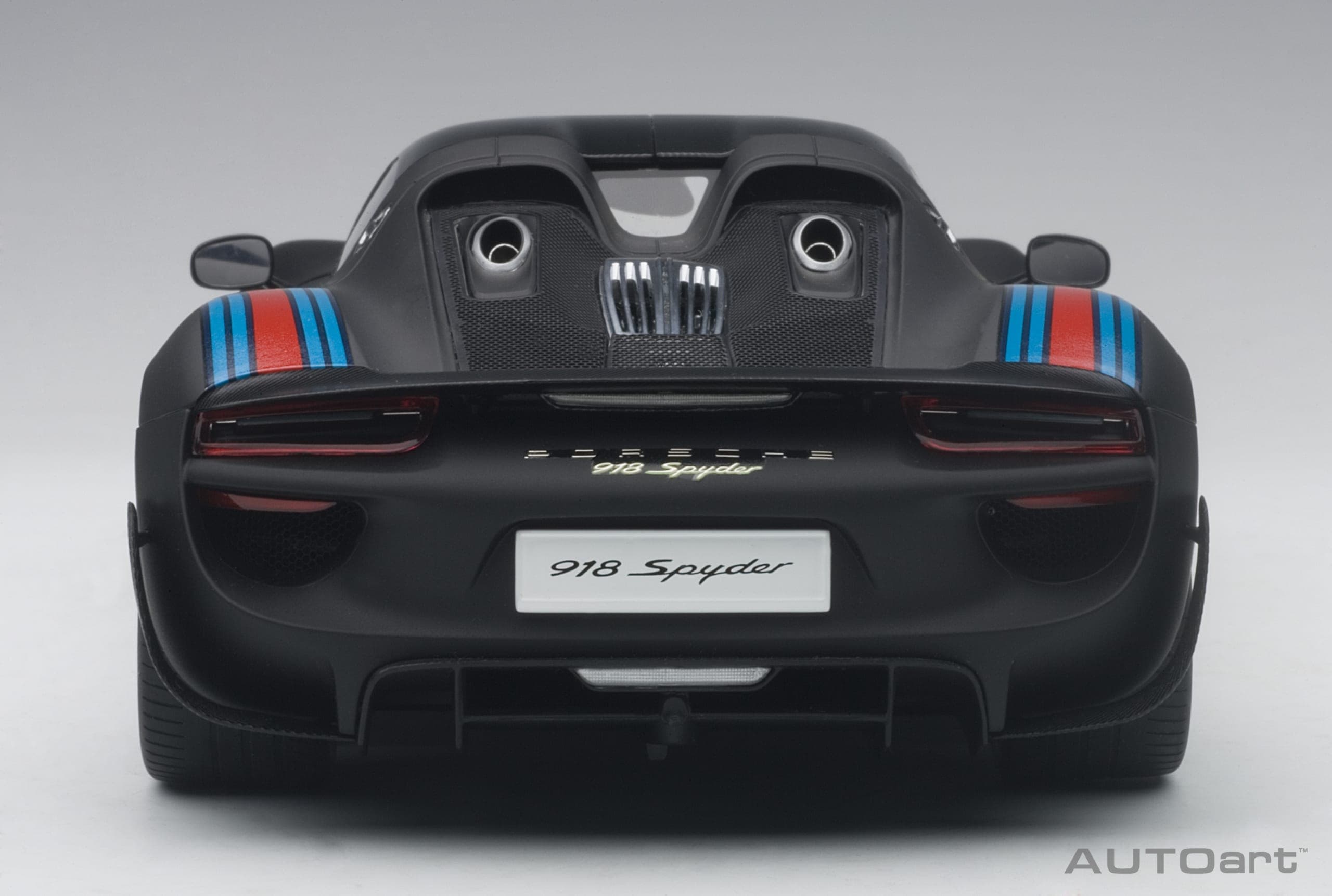 Macheta auto Porsche 918 Spyder Weissach Package (2013) 1:18 AutoArt - 5