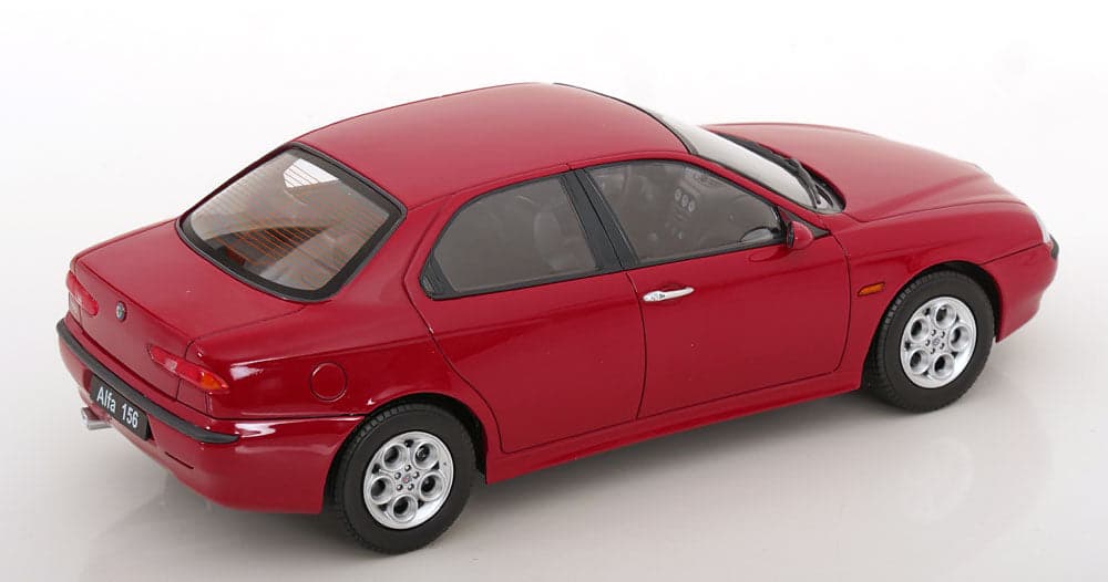 Macheta auto Alfa Romeo 156 1998 1:18 Triple 9 - 2