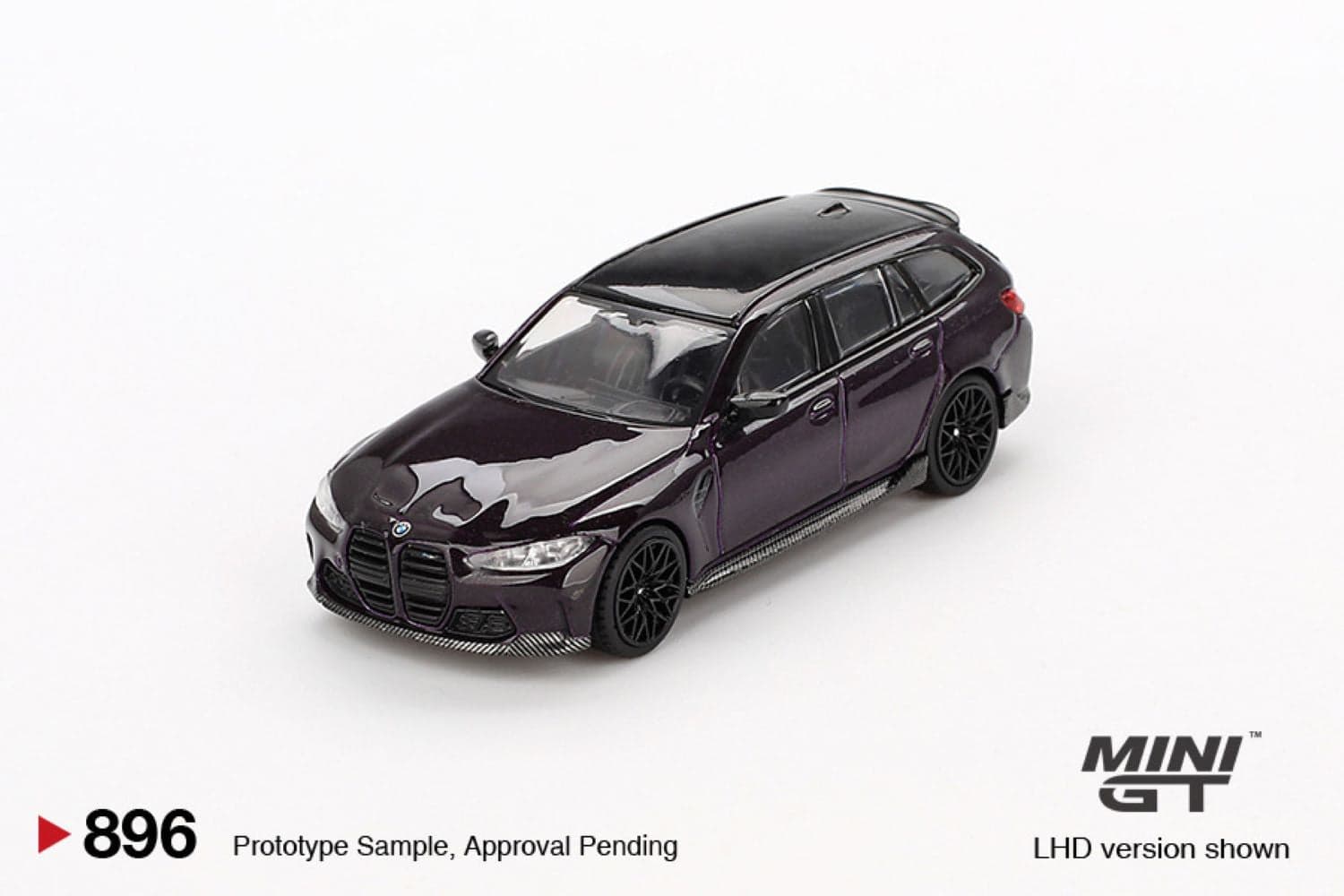 Macheta auto BMW M3 Touring (G81) M Performance, Daytona Violet, 2024 (LHD) 1:64 MIniGT