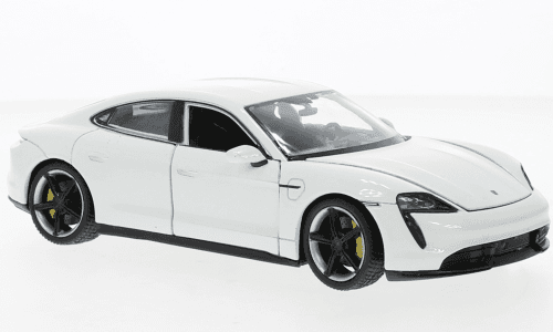 Macheta auto Porsche Taycan Turbo S alb 1:24 Welly