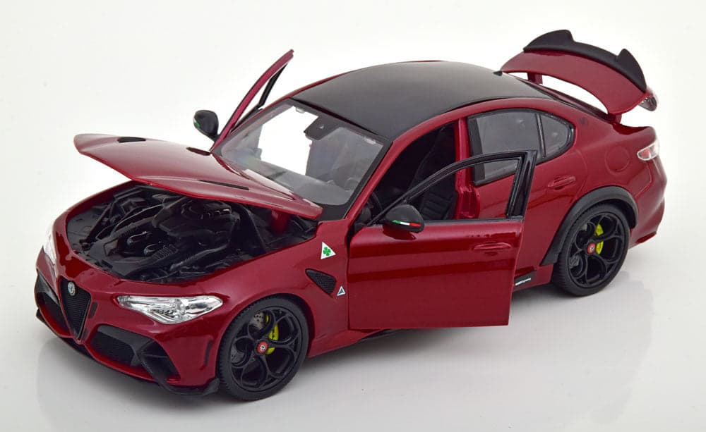 Macheta auto Alfa Romeo Giulia GTA (2020) 1:18 Bburago - 3