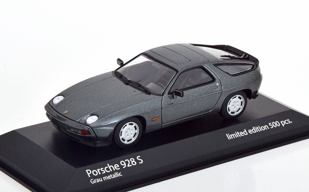 Macheta auto Porsche 928 S 1978 1:43 Minichamps