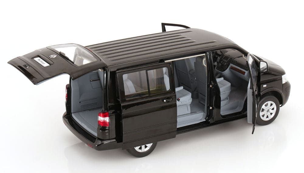 Macheta auto VW  T5 Multivan (2003) 1:18 Norev - 4