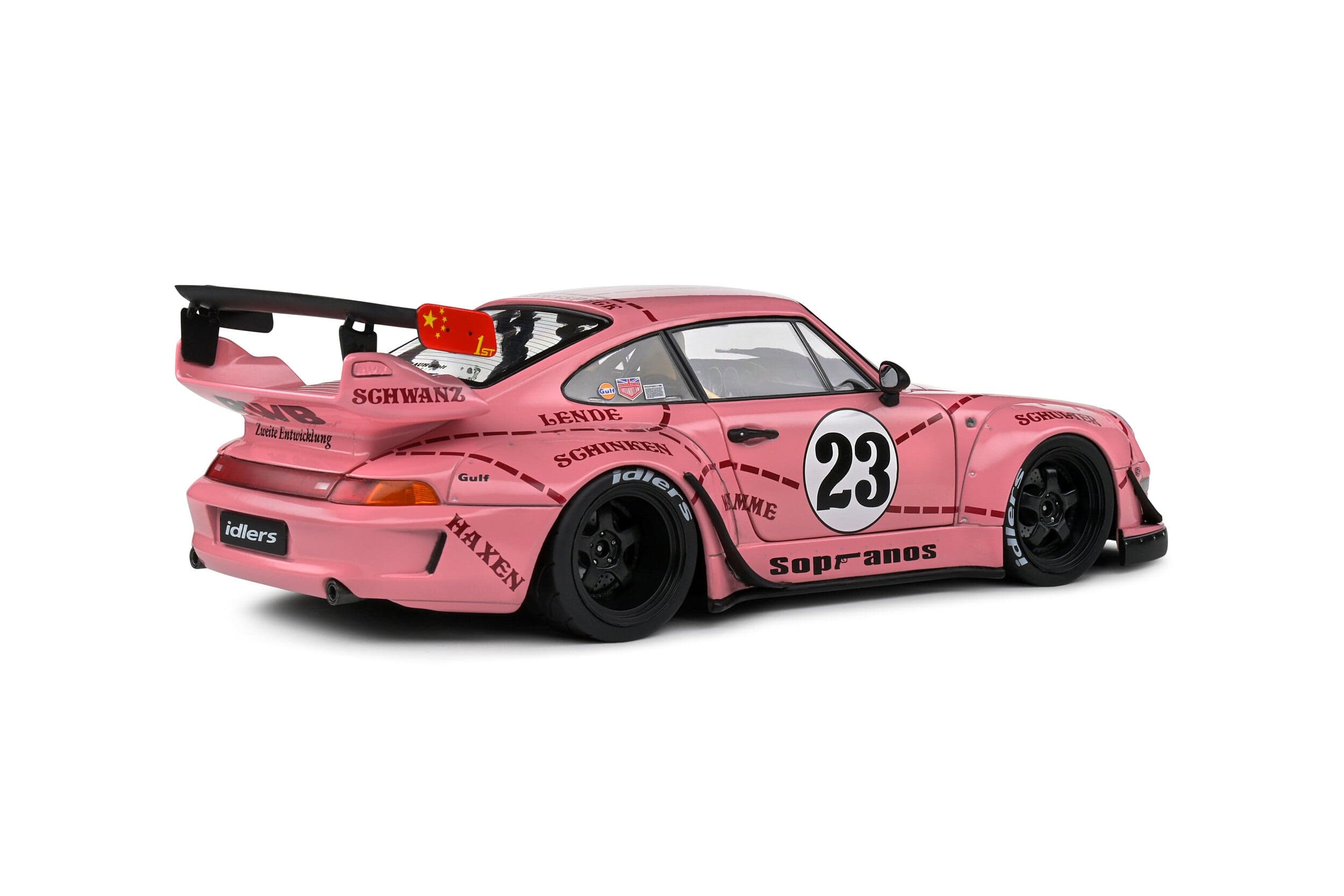 Macheta auto RWB Bodykit Pink Pig  2020 1:18 Solido - 2