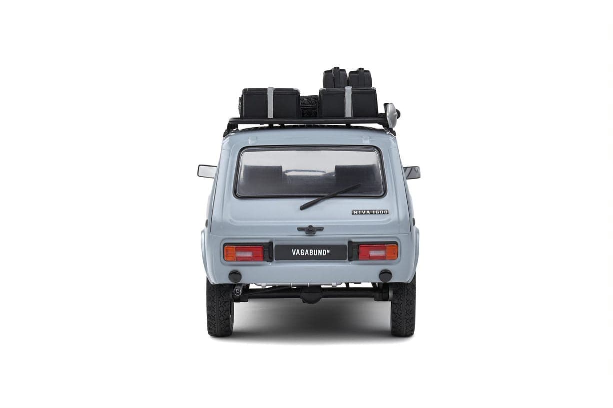 Macheta auto Lada Niva (1980) 1:18 Solido - 2