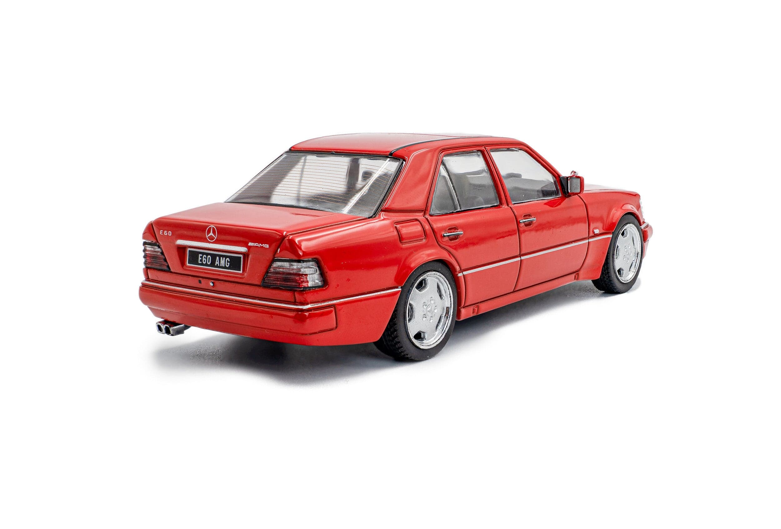 Macheta auto Mercedes-Benz (W124) E60 AMG, Signal Red, 1994 1:43 Solido - 2