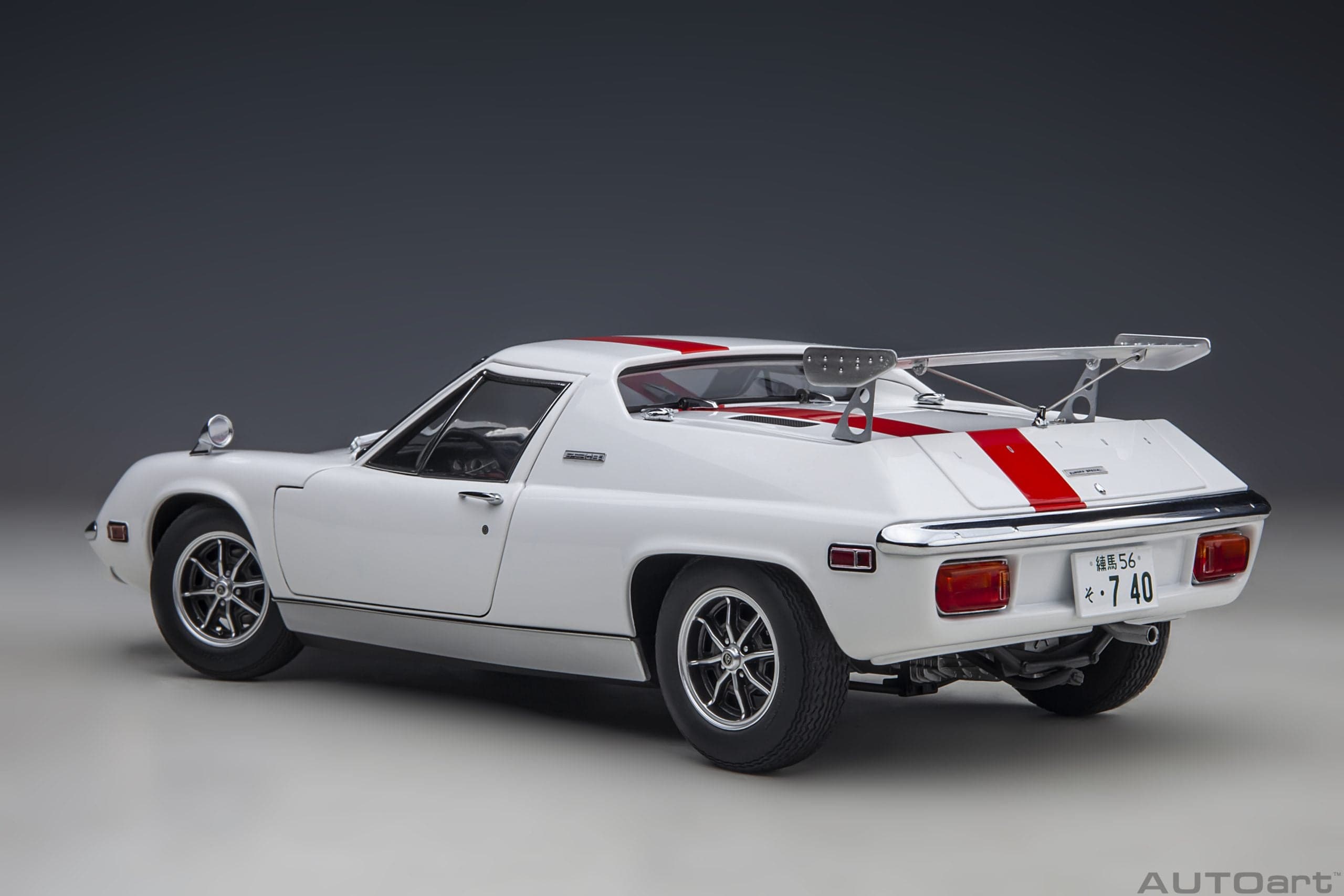 Macheta auto Lotus Europa Special “THE CIRCUIT WOLF” 1:18 AutoArt - 2