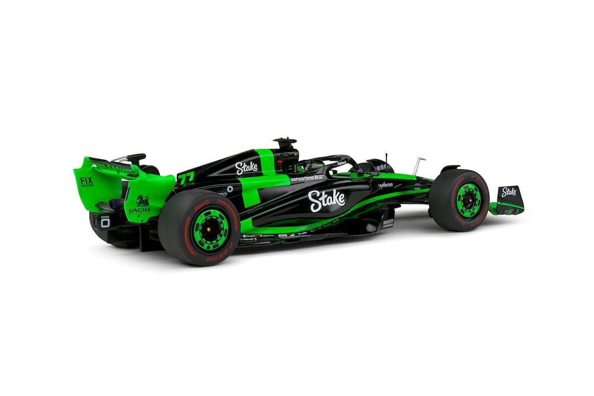 Macheta auto Formula 1 Kick Sauber C44 Valtteri Bottas GP Japan Black 2024 1:18 Solido - 2